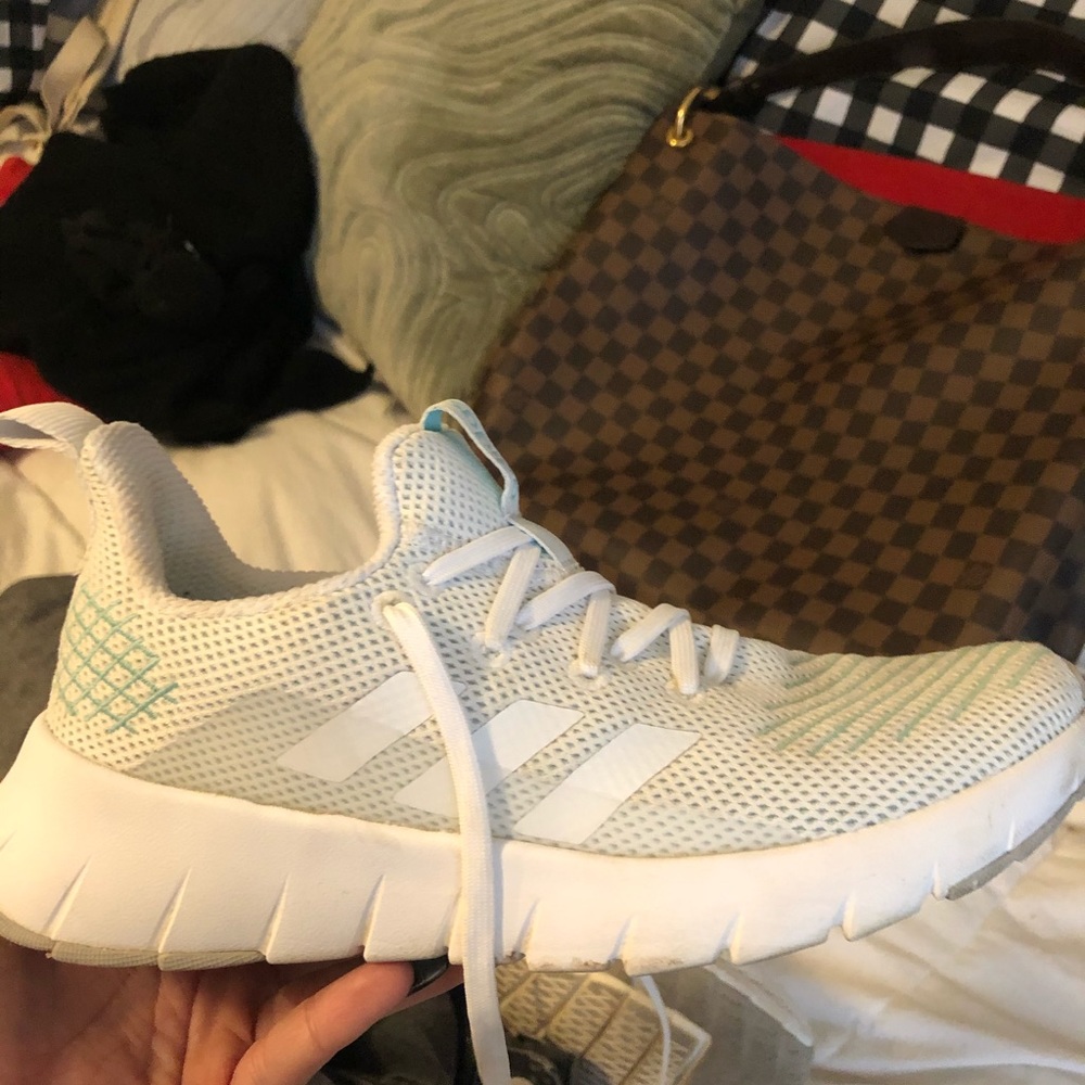 Adidas tennis shoes